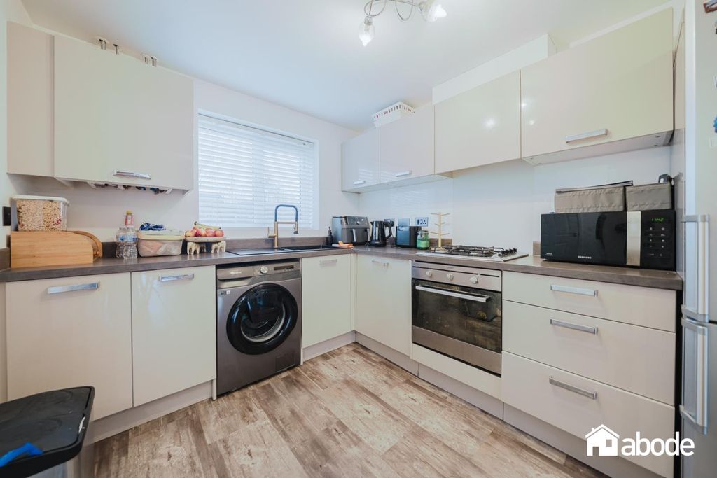 Property photo 3 of 20 Dsc08361-Hdr.Jpg