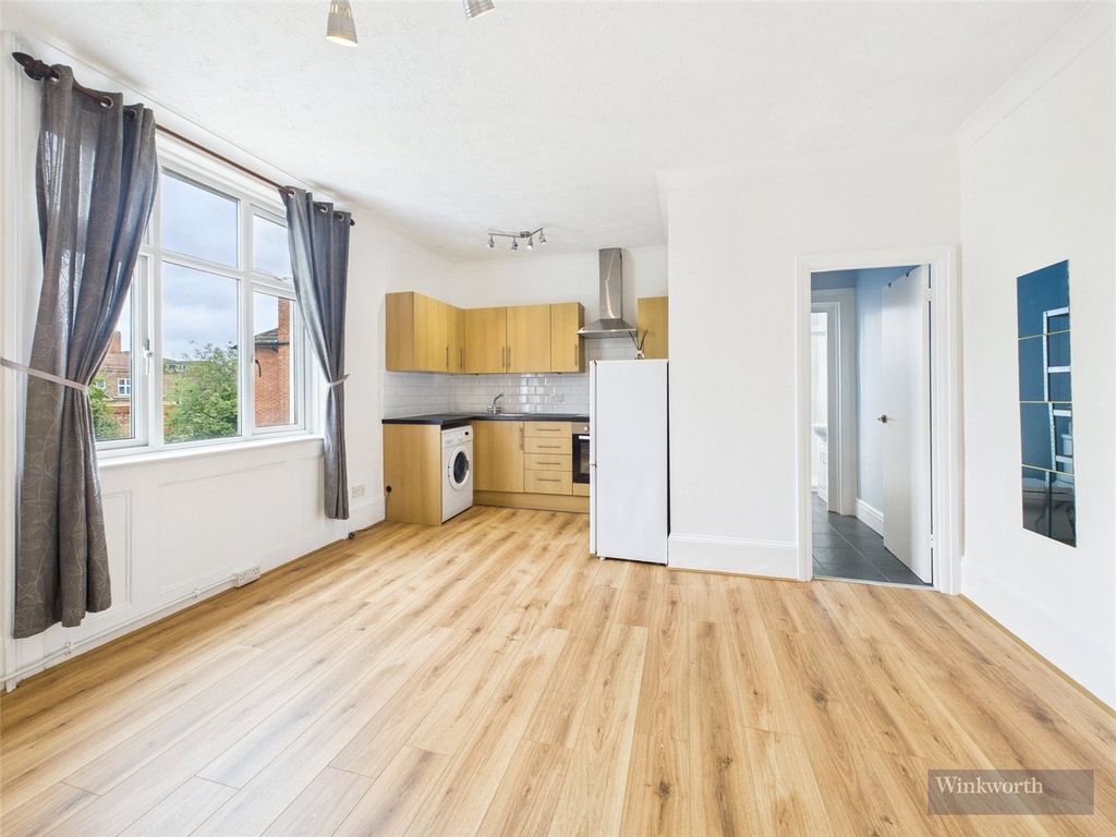 Property photo 3 of 5 Picture No. 09