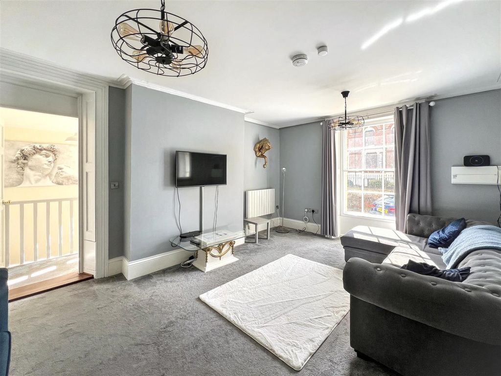 Property photo 3 of 10 Img_1979.Jpg