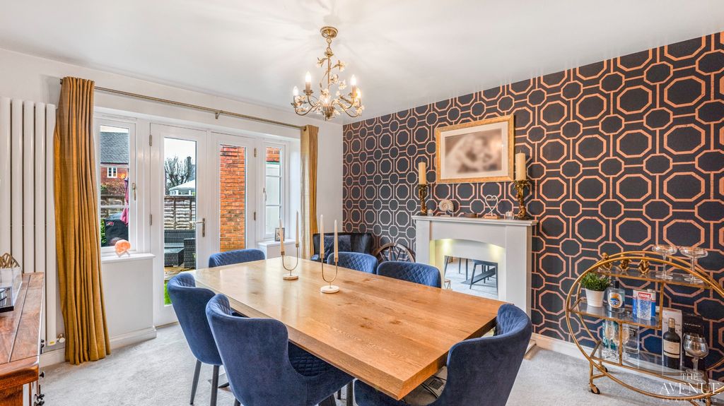 Property photo 2 of 31 4911476