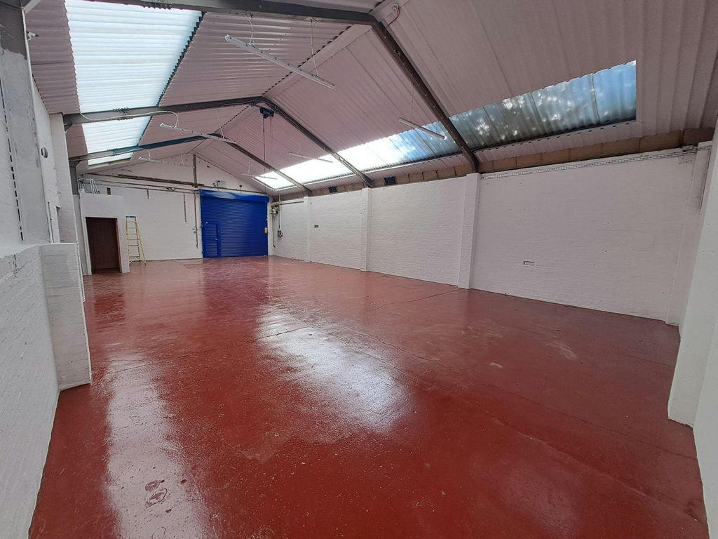 Property photo 2 of 5 P2.Jpg
