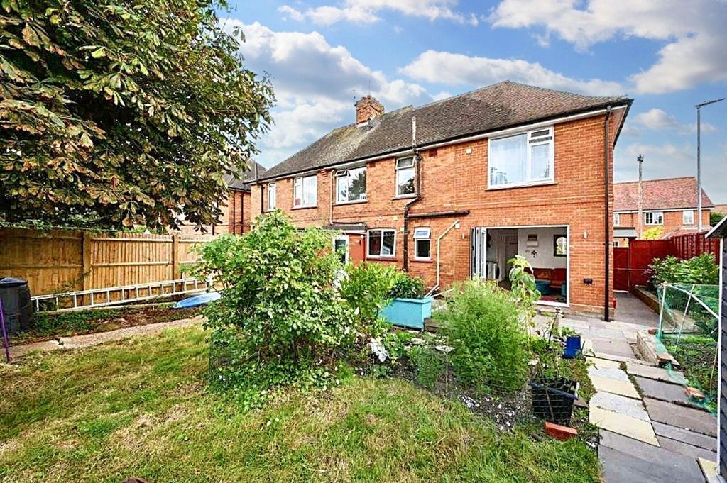 Property photo 2 of 22