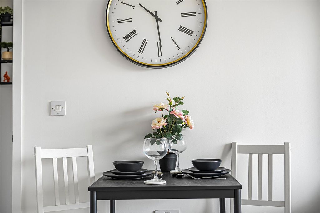 Property photo 3 of 19 Picture No. 18