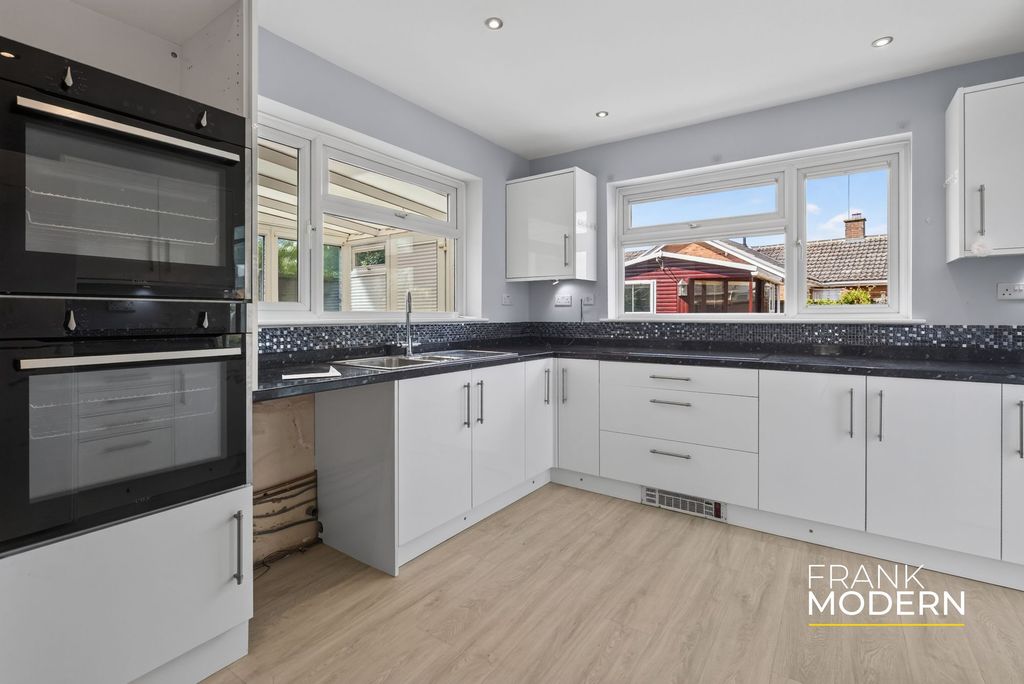 Property photo 2 of 69 Kitchen