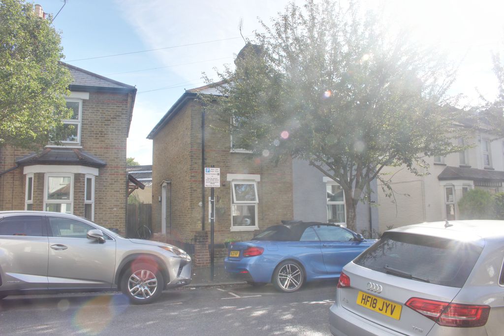 Property photo 1 of 7