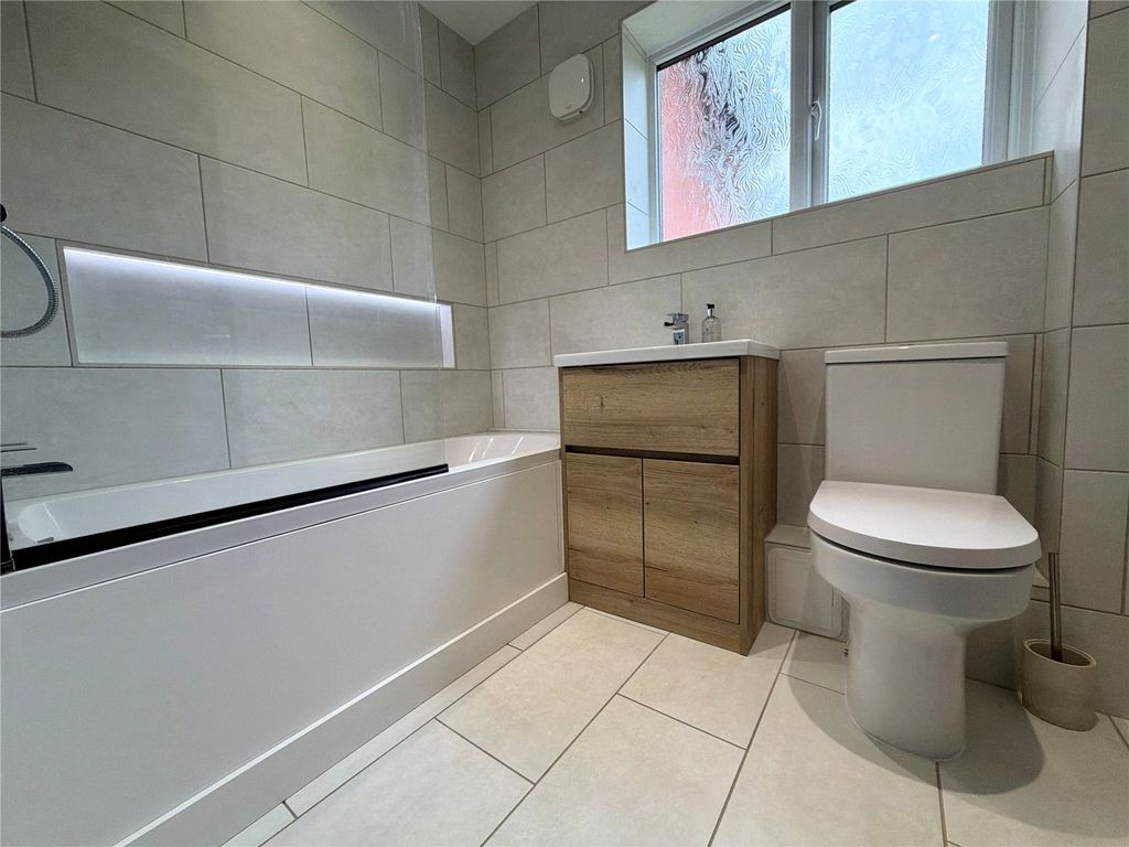 Property photo 3 of 14 Picture No. 49