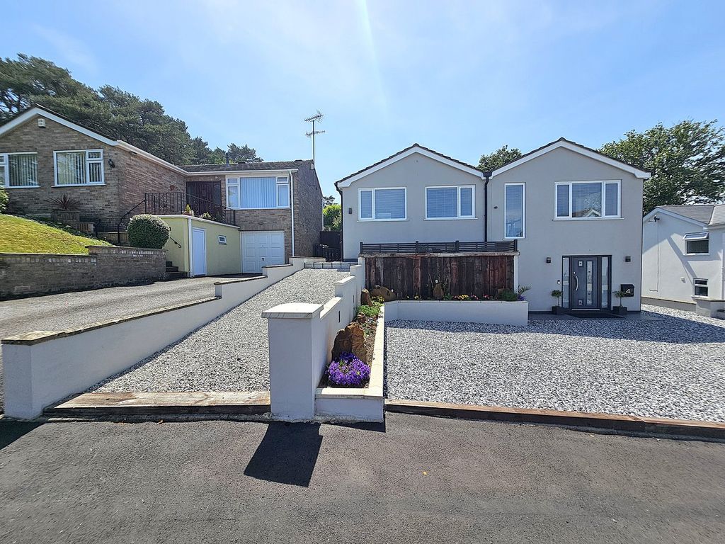 Property photo 1 of 35