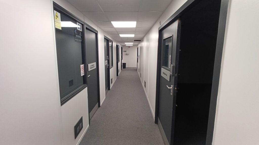 Property photo 2 of 7 Photo 2