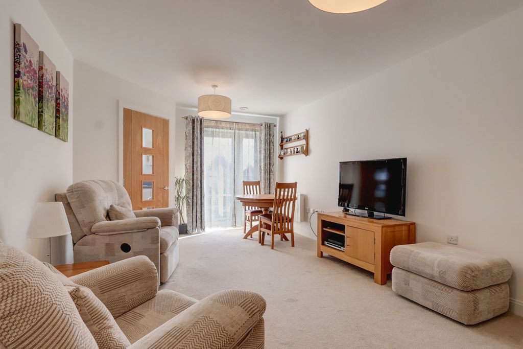 Property photo 3 of 12 Picture No. 07