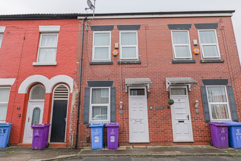Property photo 1 of 24