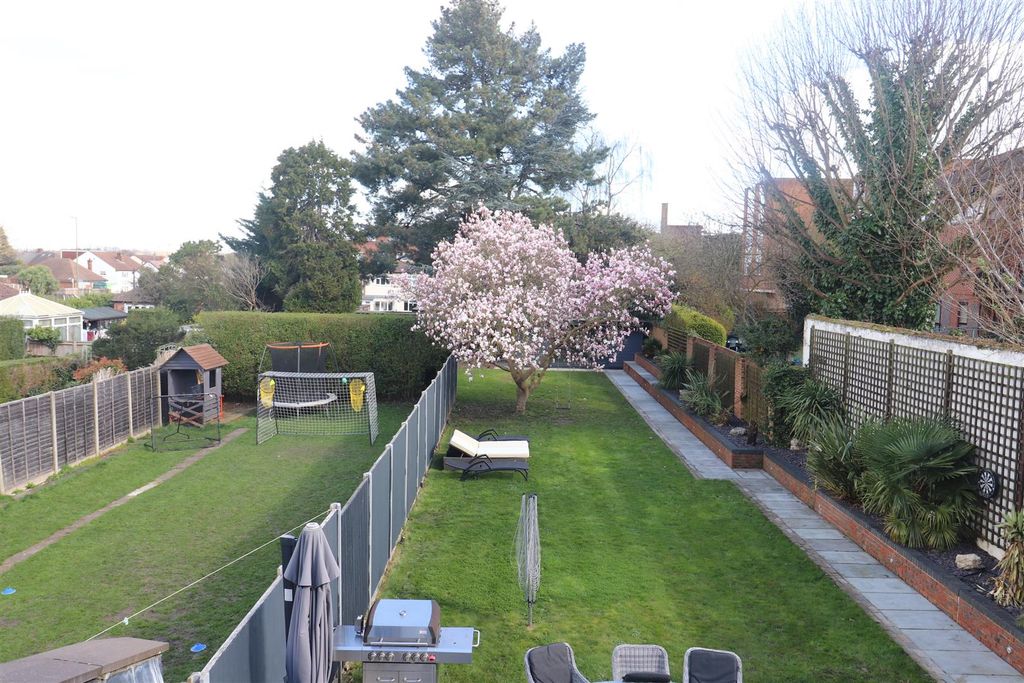 Property photo 3 of 21 Img_7135.Jpg
