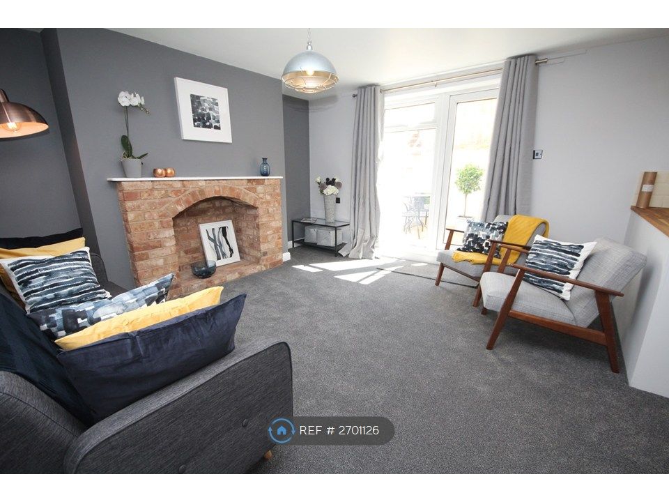 Property photo 1 of 6 Living Area