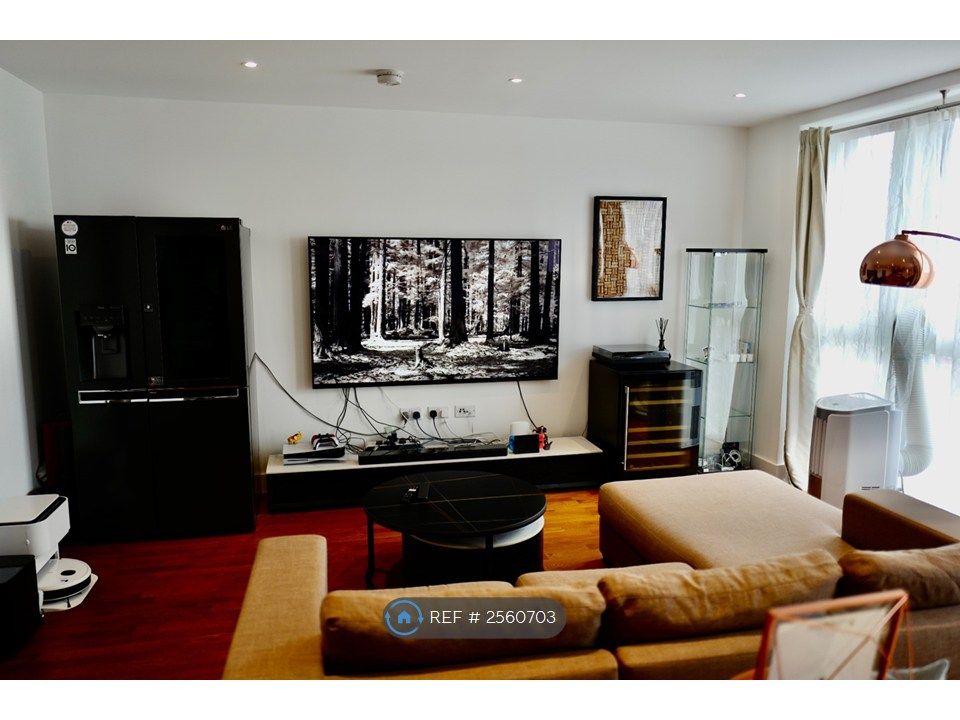 Property photo 2 of 21