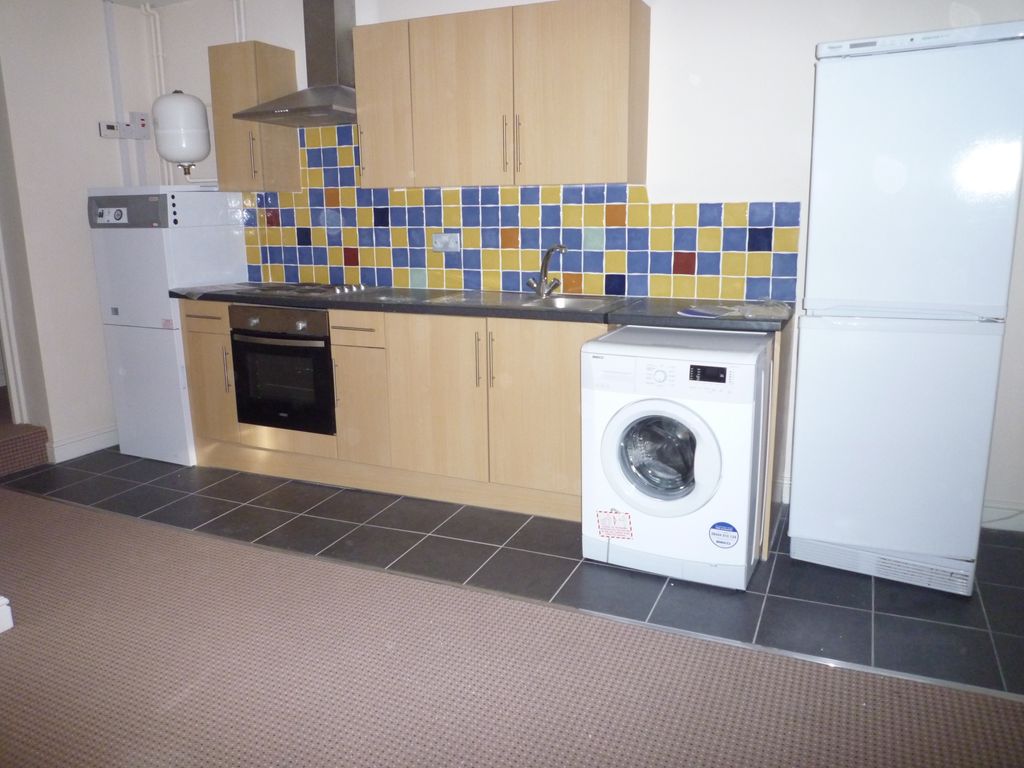 Property photo 2 of 6