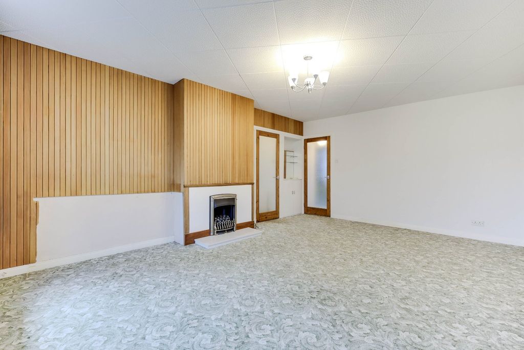 Property photo 2 of 12 Picture No. 05