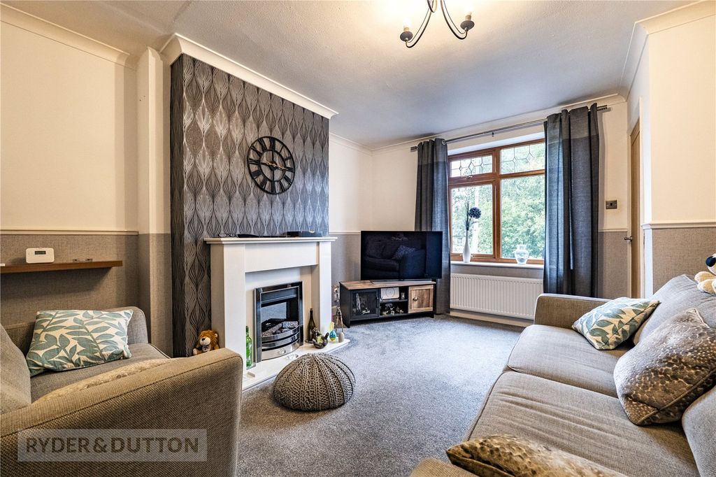 Property photo 3 of 19 Picture No. 29