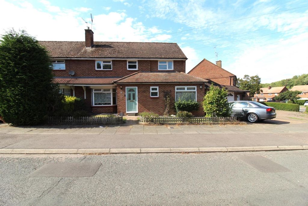 Property photo 1 of 25