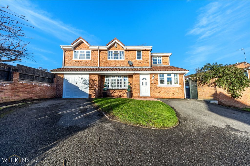 Property photo 1 of 49 Picture No. 37