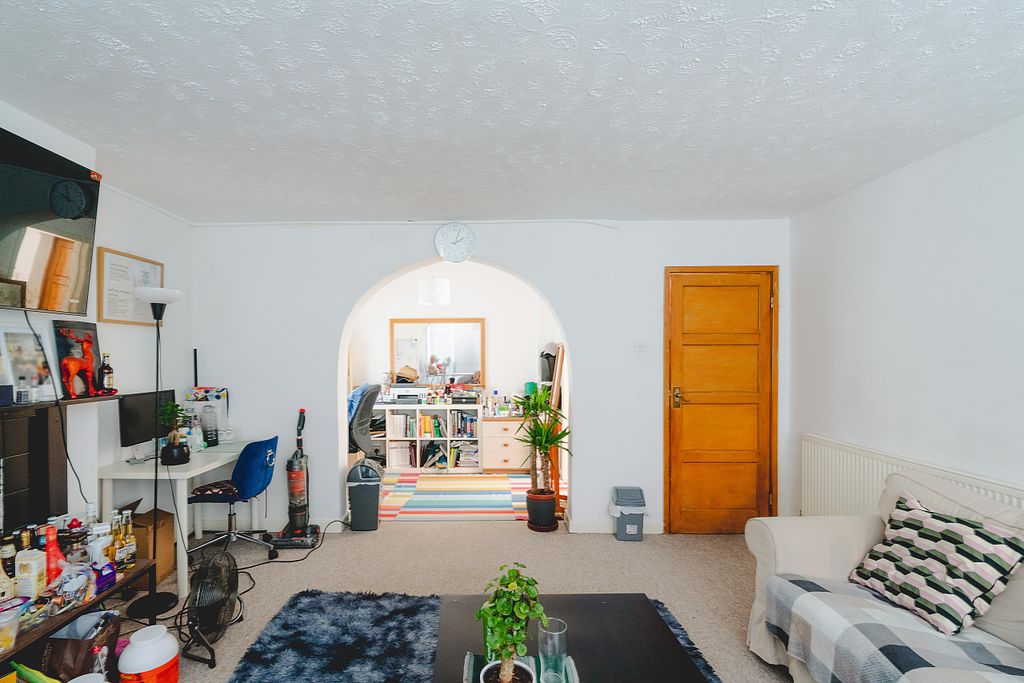Property photo 2 of 16 Photo 2
