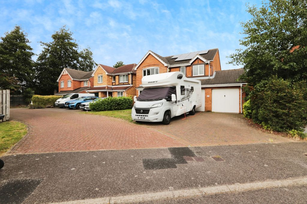 Property photo 2 of 16