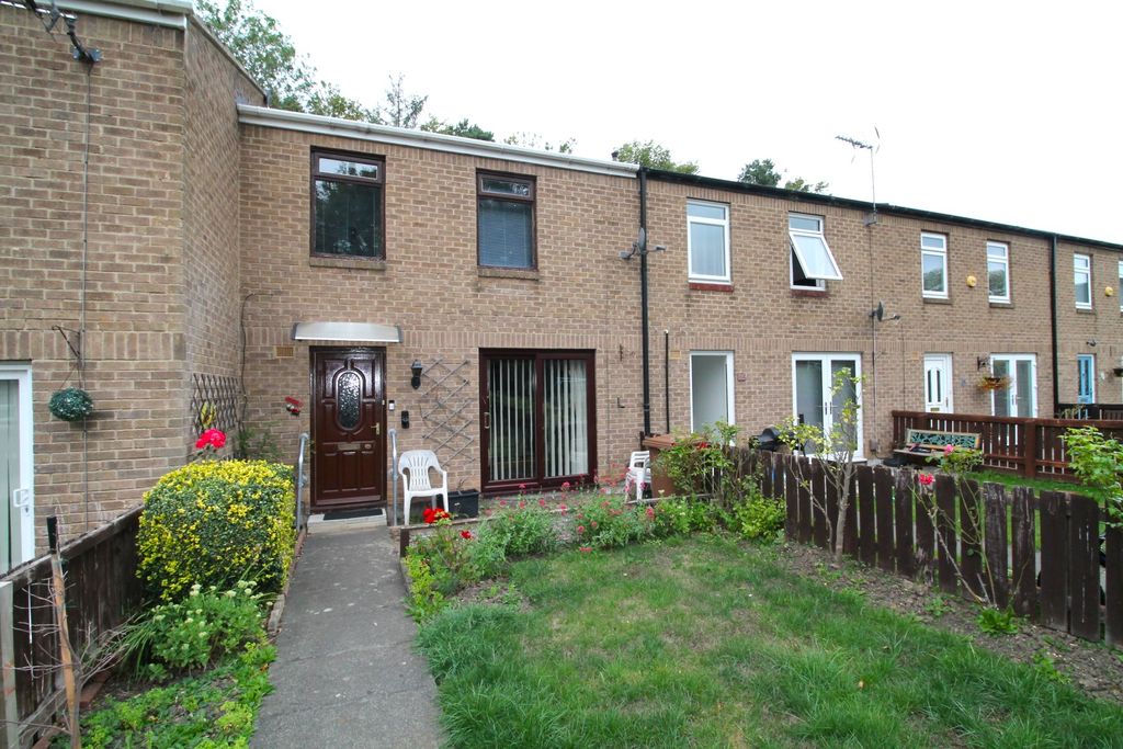 Property photo 1 of 14 Img_1076