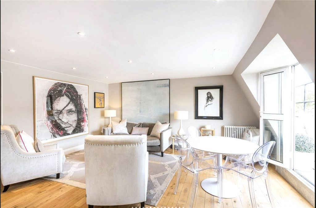 Property photo 2 of 13 Reception Room