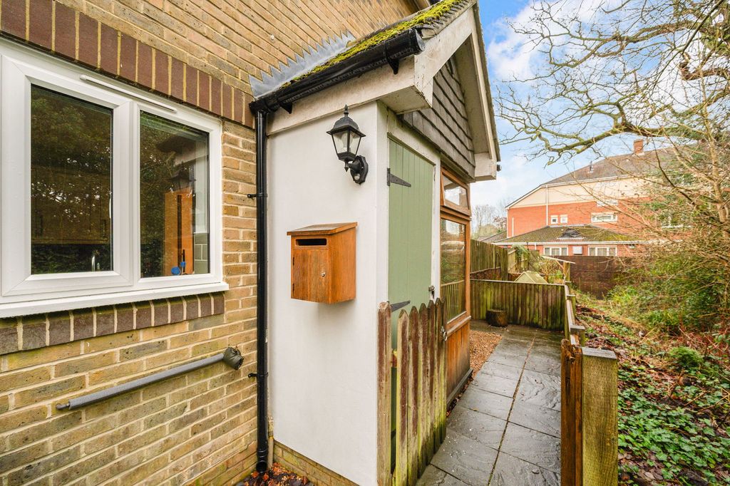 Additional image 14 of 2 bed end terrace house for saleCrowhurst Mead, Godstone RH9