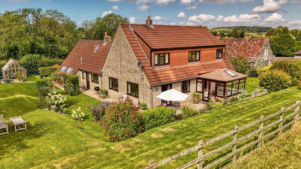 Property photo 1 of 30 Image