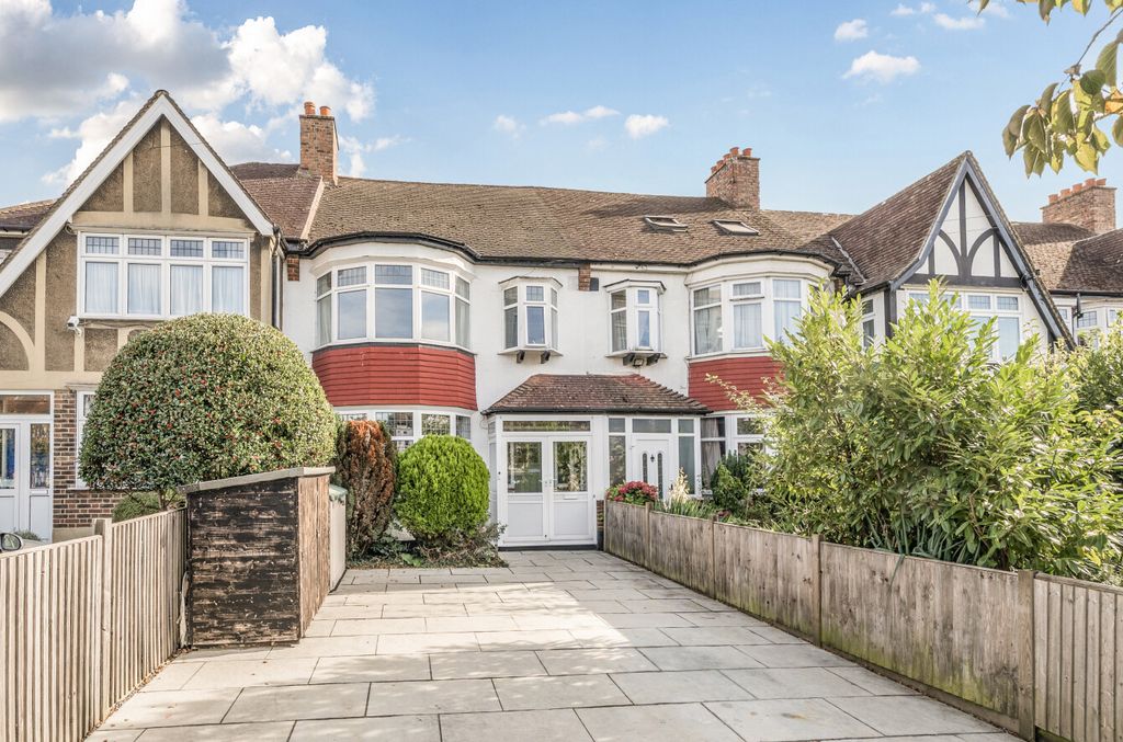 Property photo 1 of 20 1358844-3-68d4827...