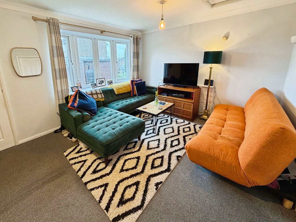 Property photo 3 of 18