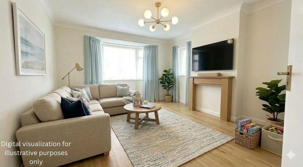 Property photo 3 of 18 Lounge