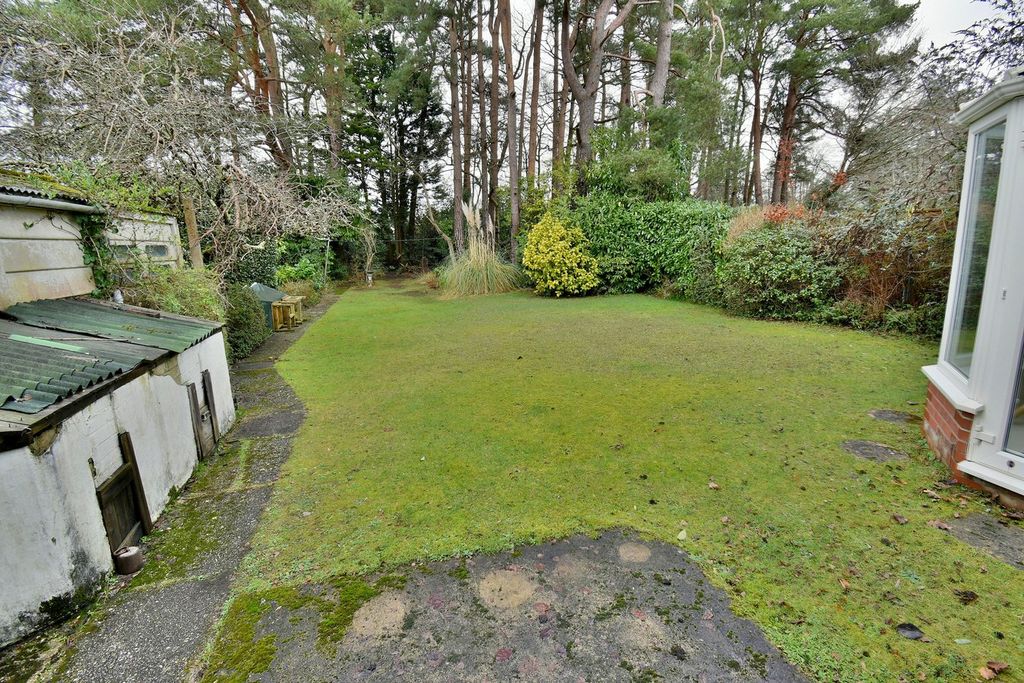 Property photo 3 of 14