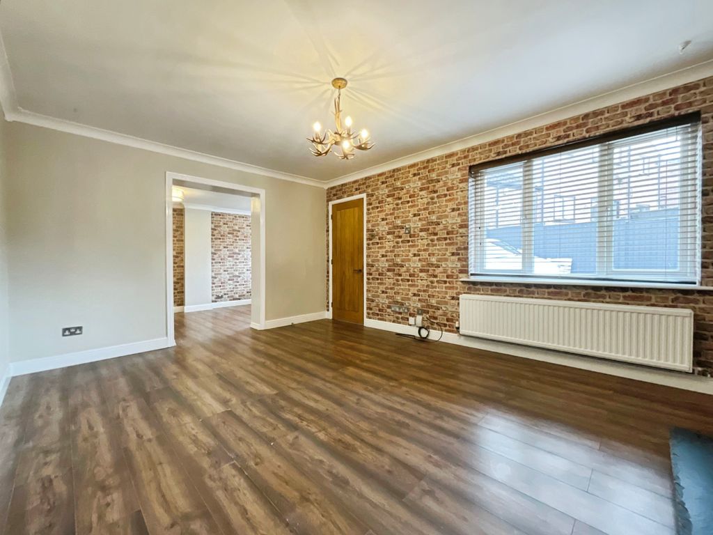 Property photo 2 of 32 Img_6888