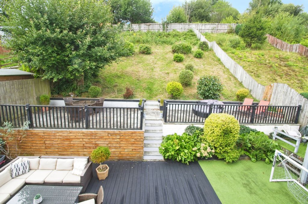 Property photo 2 of 15 Rear Garden