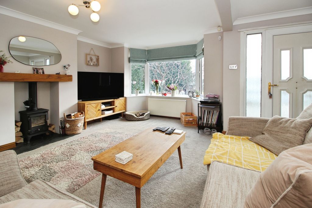 Property photo 2 of 15 Living Room