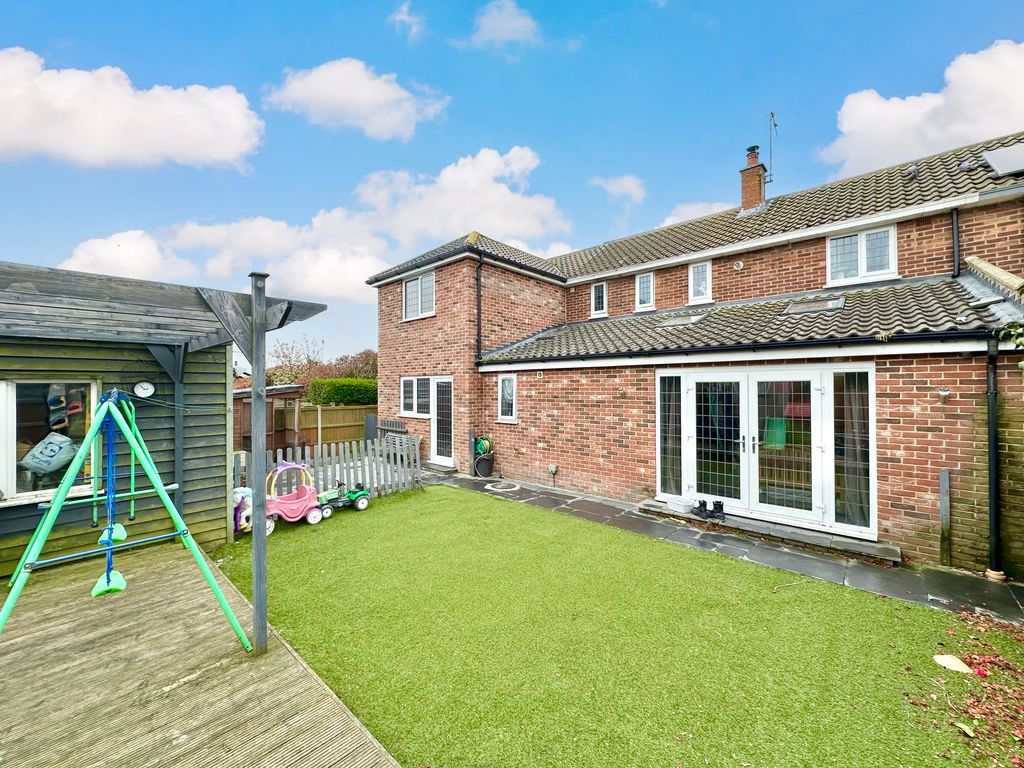 Property photo 2 of 15