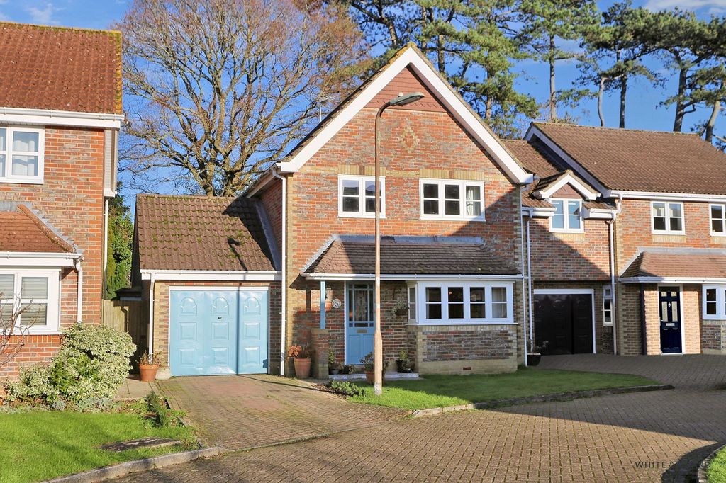 Property photo 3 of 14
