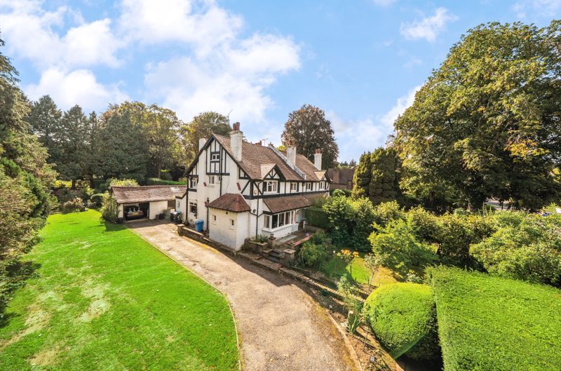 Property photo 1 of 21 Photo 6