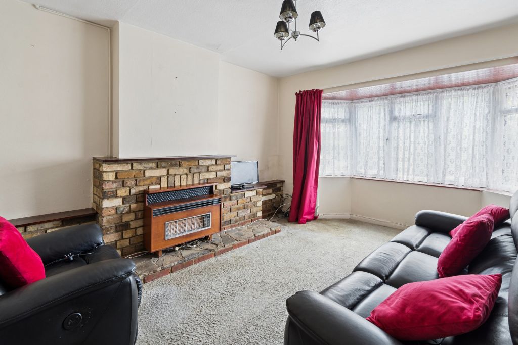 Property photo 3 of 10