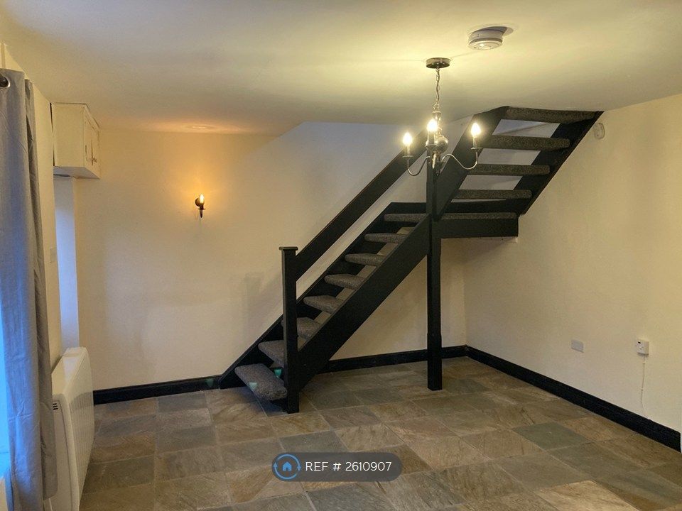 Property photo 3 of 11 Stairs To First Floor