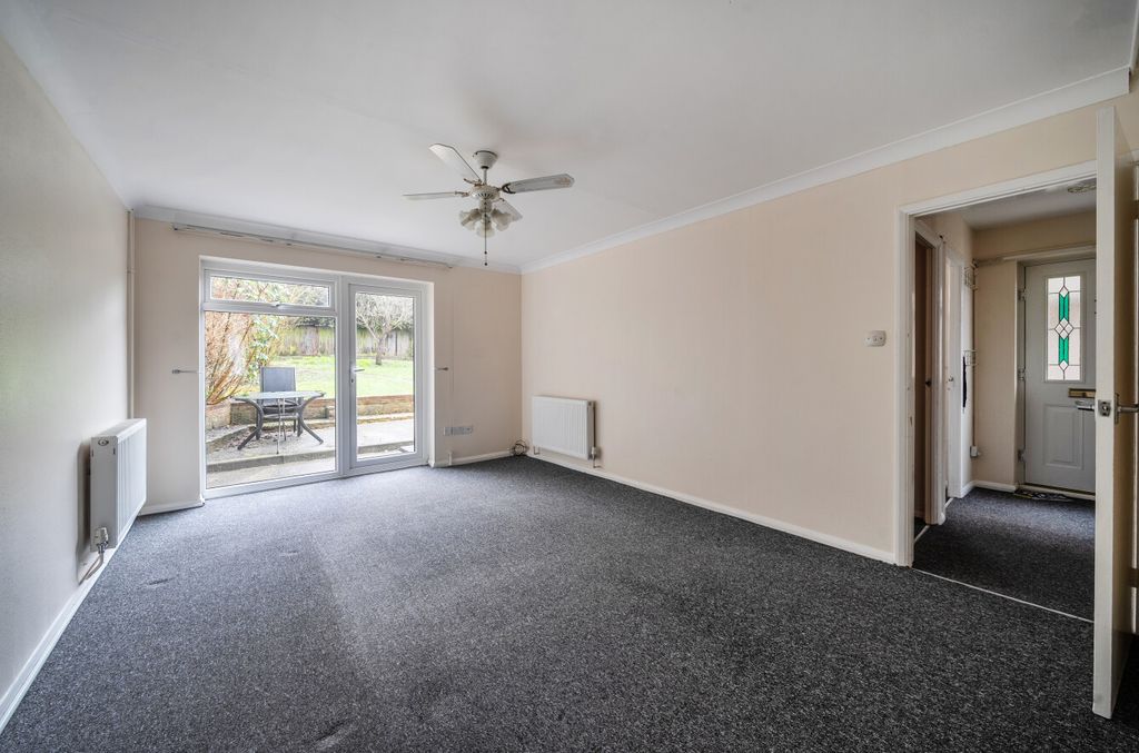 Property photo 2 of 24 1418346-12-6996F8...