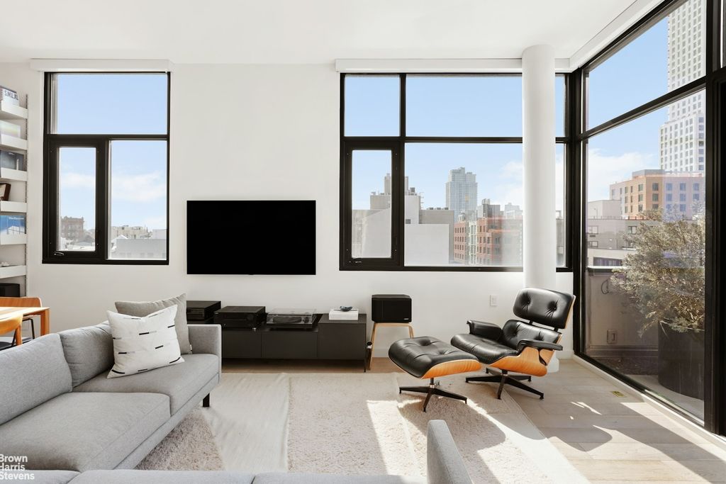 Property photo 3 of 16 <Alttext/>