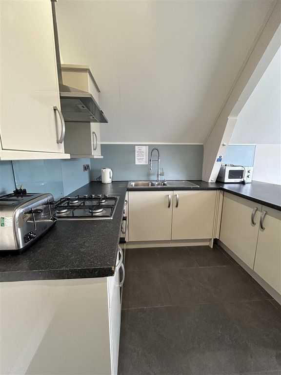 Property photo 3 of 35 Flat 3, Kitchen