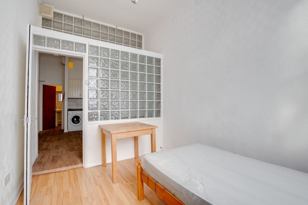 Property photo 1 of 10 Dsc08341