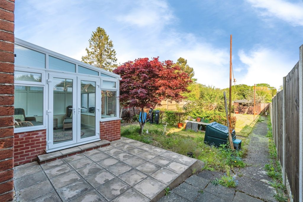 Property photo 2 of 32 Pbox-Img.Jpg