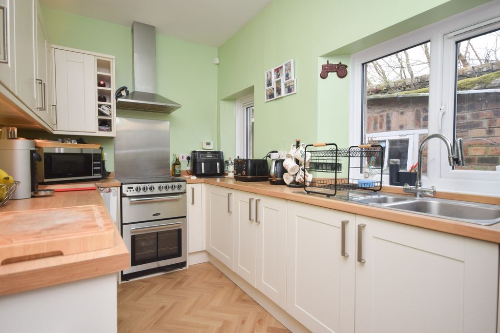 Property photo 3 of 26 Dsc_0948