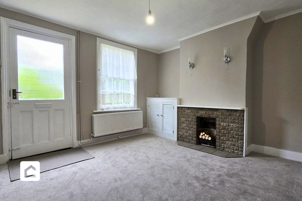 Property photo 2 of 22 2