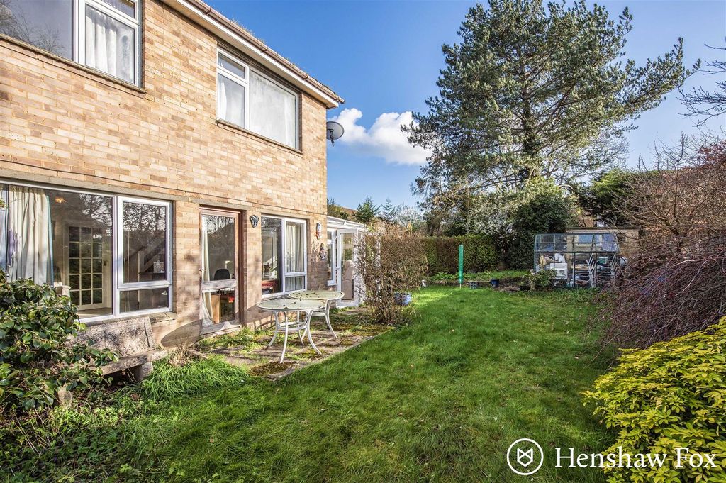 Property photo 2 of 16 Ph9_6449185 - Copy.Jpg