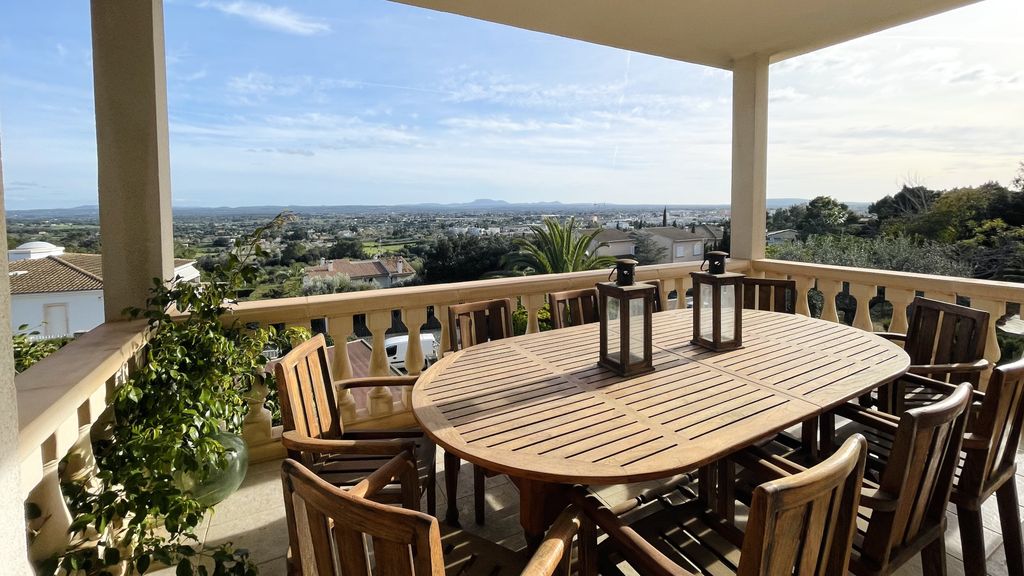 Property photo 2 of 21 P 78812_2-Min.Jpg