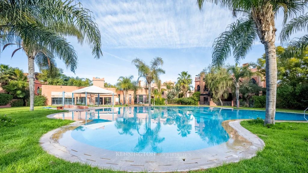 Property photo 1 of 30